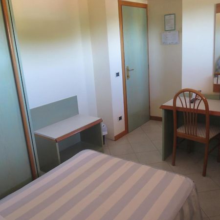 Hotel Eden Cinquale Kültér fotó