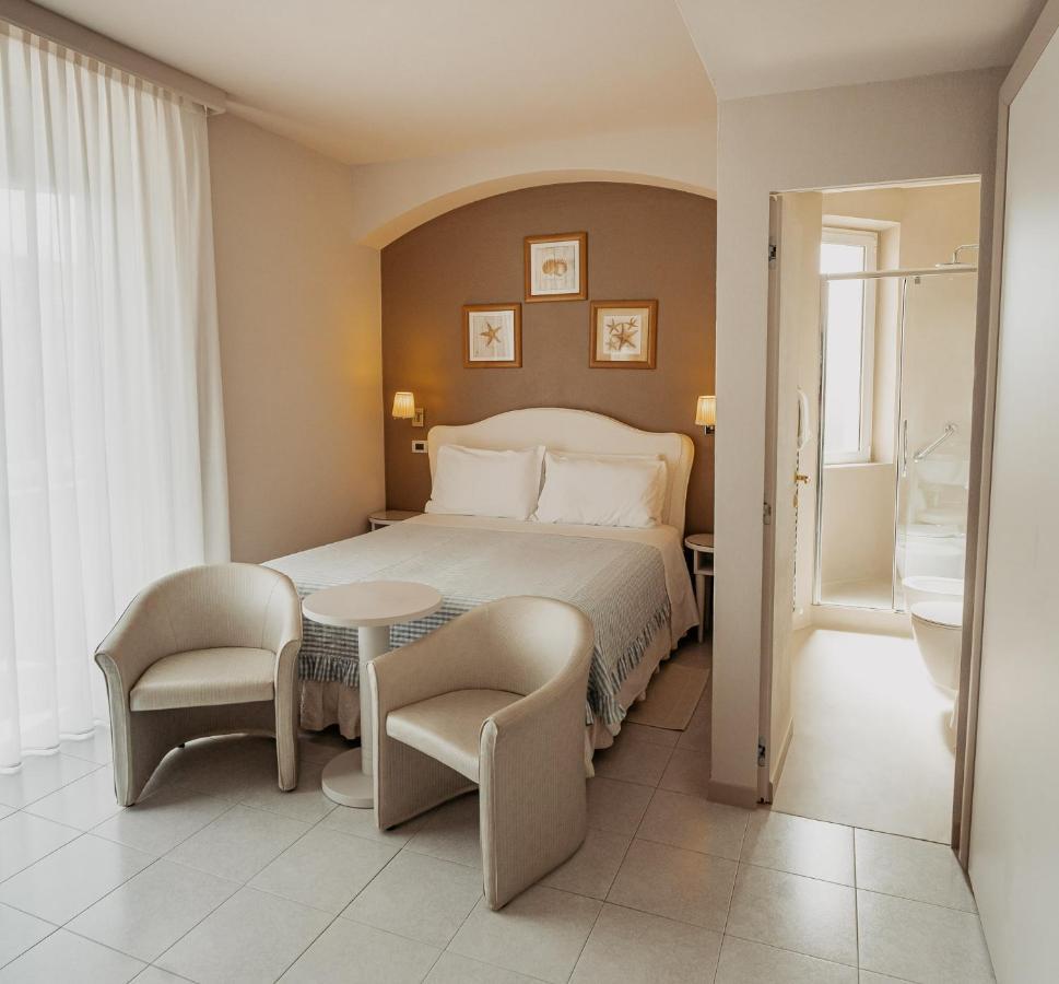 Hotel Eden Cinquale Kültér fotó