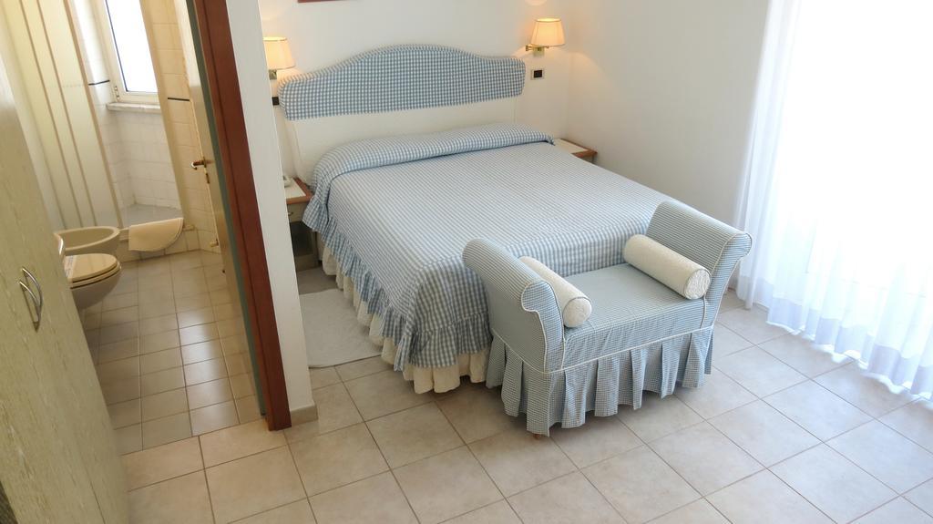 Hotel Eden Cinquale Kültér fotó