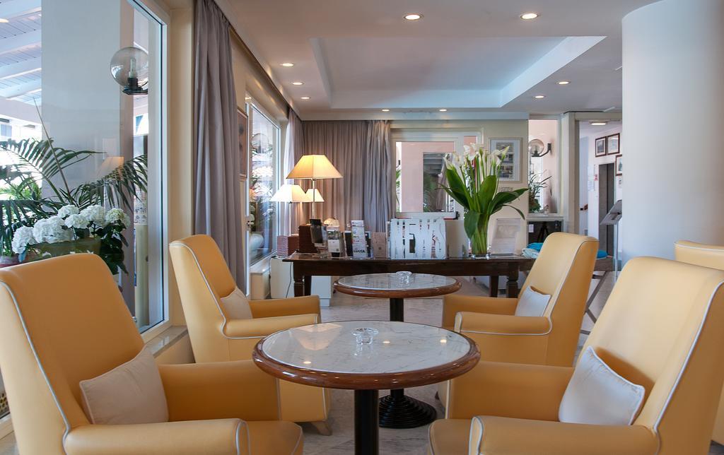 Hotel Eden Cinquale Kültér fotó