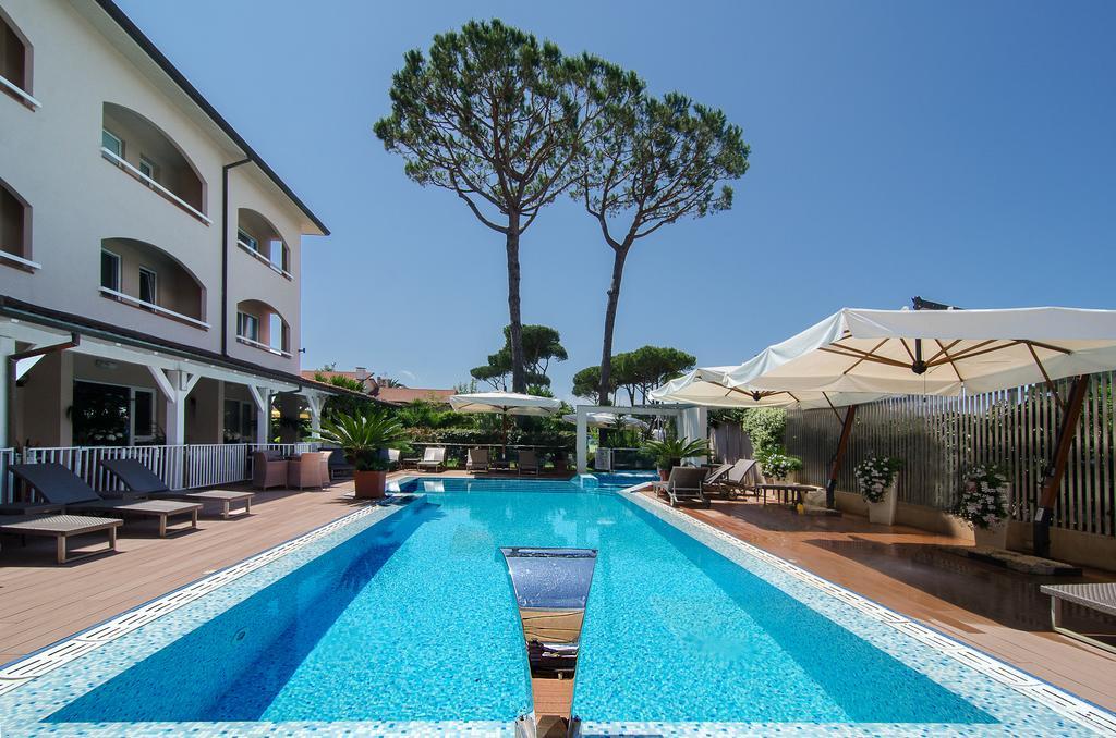 Hotel Eden Cinquale Kültér fotó